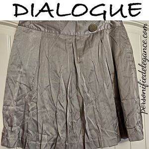 Dialogue x Elisabeth Hasselbeck Pale Gray Lined Sateen Pleated Skirt Size 16